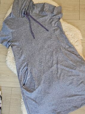 👗Robe à capuche ACX Active – Gris Chiné – Taille M – État Neuf